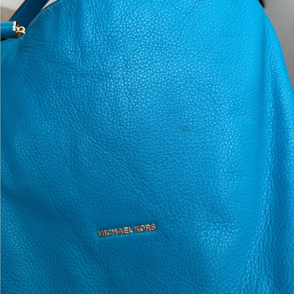 Michael Kors Large Turqoise Blue Weston Tassel Pebbled
Shoulder Bag - Picture 5 of 6